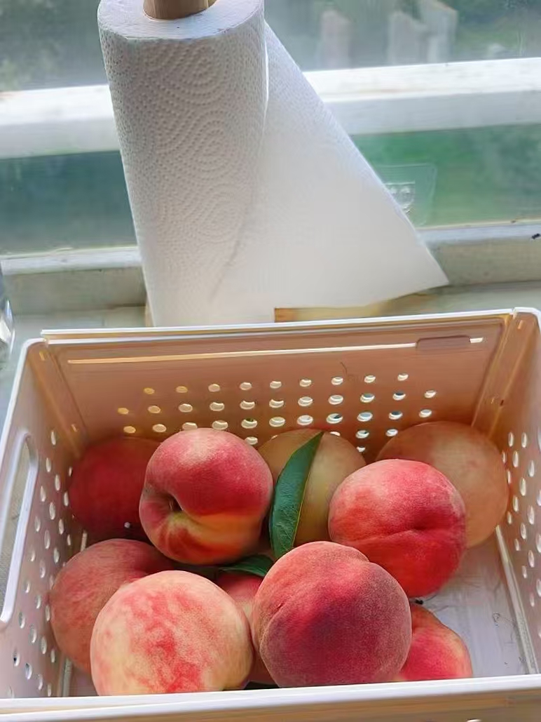 新鲜水蜜桃